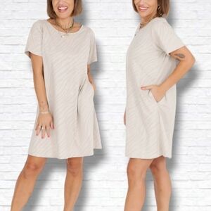 Smash + Tess Cleo Tee Shirt Mini Dress in Sahara Tiger Size XS